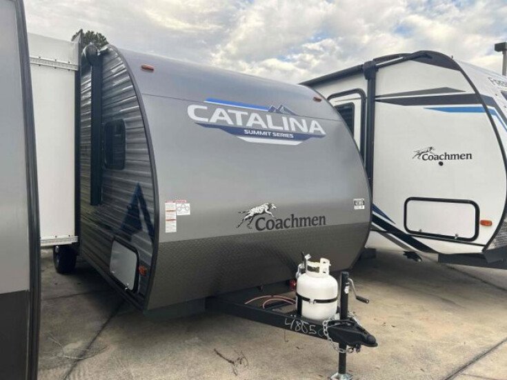 Thumbnail Photo undefined for New 2023 Coachmen Catalina